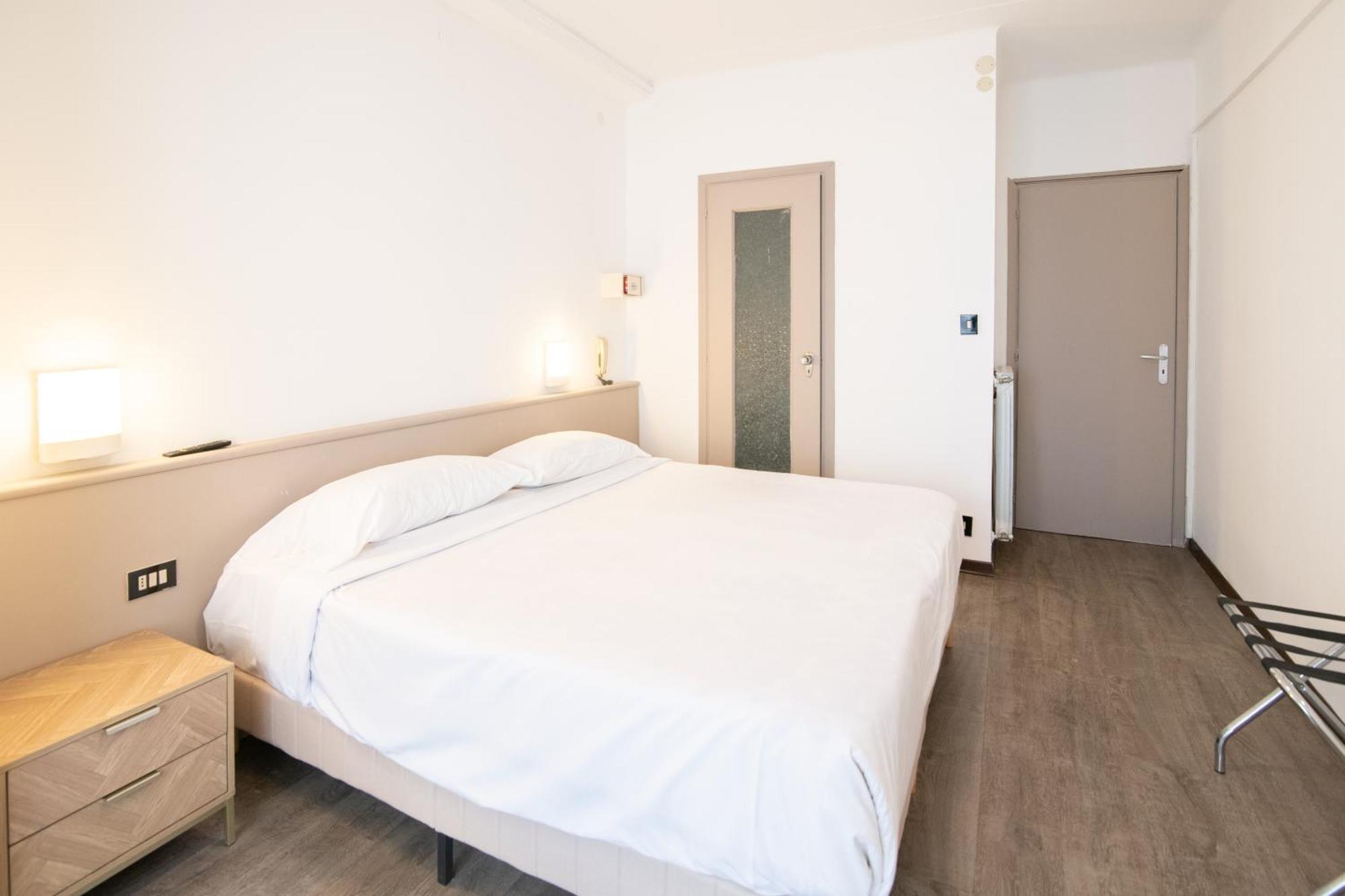 Hotel Europa Arma di Taggia Eksteriør bilde
