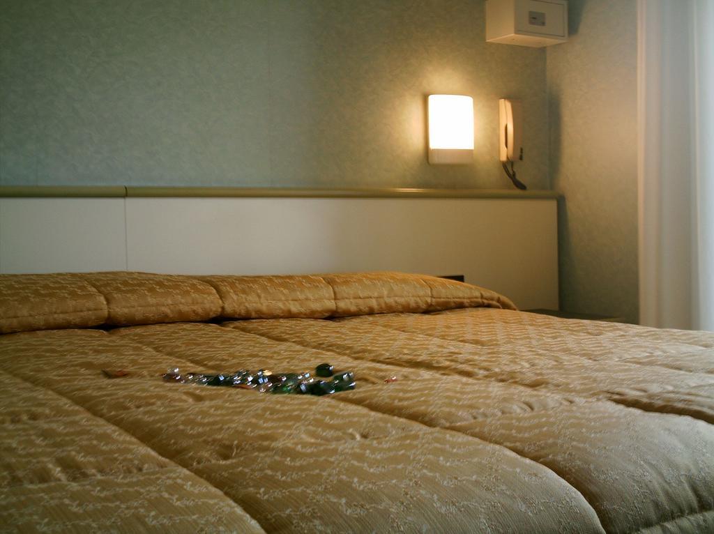 Hotel Europa Arma di Taggia Eksteriør bilde